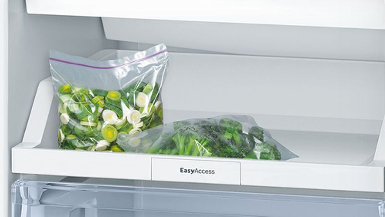 Bosch Serie 2 KGN36NLEA frigorifero con congelatore Libera installazione 305 L E Acciaio inossidabile_BOSCH_5_big-image