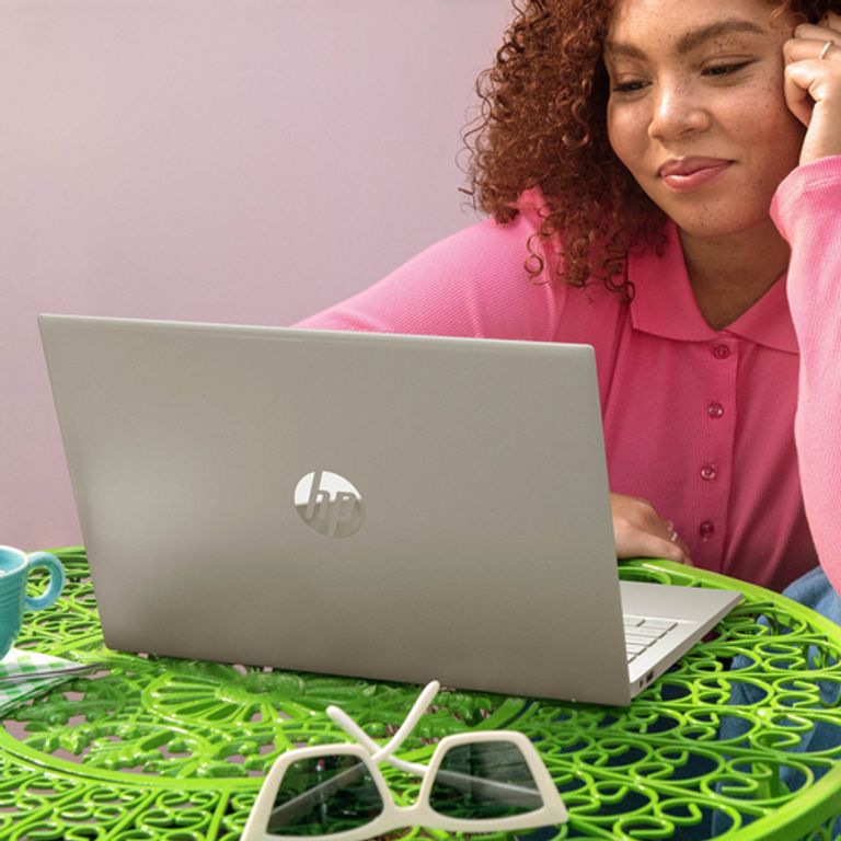 HP Pavilion 14-ec0000nl 5500U Computer portatile 35,6 cm (14") Full HD AMD Ryzen™ 5 8 GB DDR4-SDRAM 512 GB SSD Wi-Fi 6 (802.11ax) Windows 11 Home Argento_HP_10_big-image