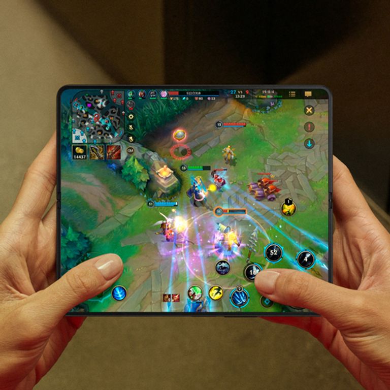 Samsung Galaxy Z Fold4 512GB Phantom Black RAM 12GB Display 6,2"/7,6" Dynamic AMOLED 2X_SAMSUNG_8_big-image