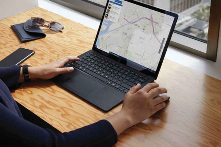 Microsoft Surface Laptop 3 Computer portatile 34,3 cm (13.5") Touch screen Intel® Core™ i5 i5-1035G7 8 GB LPDDR4x-SDRAM 256 GB SSD Wi-Fi 6 (802.11ax) Windows 10 Pro Nero_MICROSOFT_8_big-image