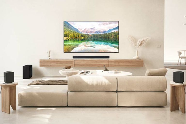 Samsung Soundbar HW-Q930D/ZF Serie Q, 17 Speaker, Wireless Dolby Atmos, Audio a 9.1.4 Canali, Q-Simphony, Alexa integrato e compatibile con Google Assistant, Titan Black 2024_SAMSUNG_12_big-image