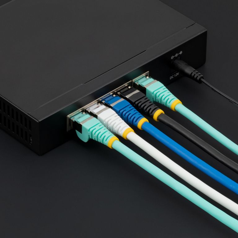 StarTech.com Cavo Ethernet CAT 6a - 5m - Acqua - Cavo di rete LAN Low Smoke Zero Halogen (LSZH) - 10GbE 500MHz 100W PoE++ - Filo/Cavo patch schermato S/FTP con spinotto RJ45 antigroviglio e rilievi di trazione_STARTECH.COM_4_big-image