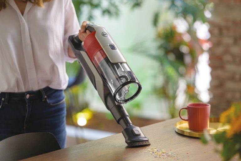 Hoover HF910H 011 Aspirapolvere a bastone Batteria Secco EPA Senza sacchetto 0,7 L 350 W Rosso, Titanio 4 Ah_HOOVER_7_big-image