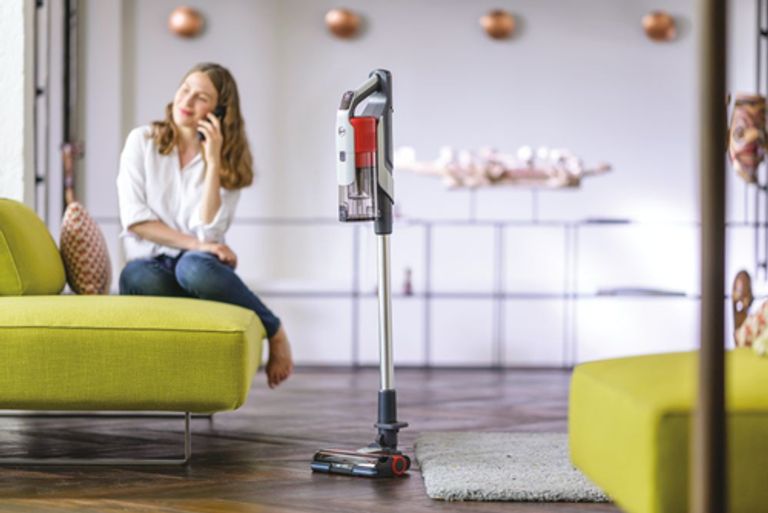 Hoover HF910H 011 Aspirapolvere a bastone Batteria Secco EPA Senza sacchetto 0,7 L 350 W Rosso, Titanio 4 Ah_HOOVER_29_big-image
