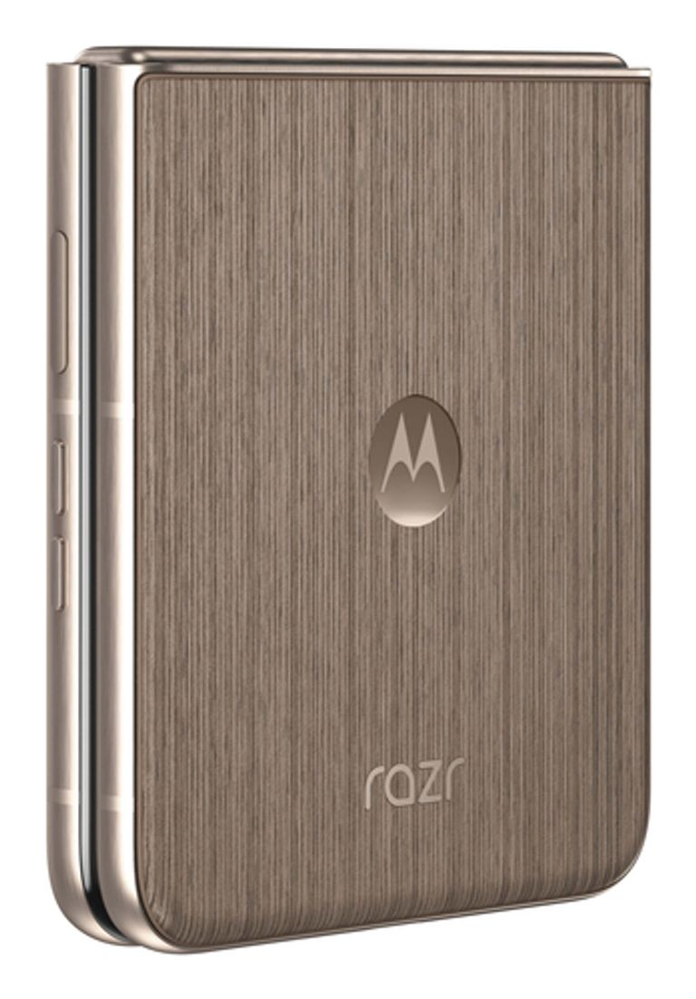 Motorola razr 60 Ultra con Moto AI (16/512GB, 50+50MP, selfie 50MP, display esterno 4.0" interno 7" pOLED 165Hz, Qualcomm Snapdragon 8 Elite, 4700mAh, 5G, Dual SIM, Android 15) PANTONE Mountain Trail_MOTOROLA_19_big-image