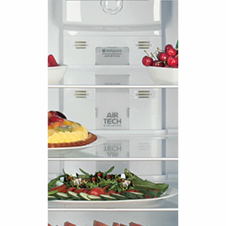 Hotpoint Ariston Total No Frost Frigorifero combinato HAT70 832 X_HOTPOINT_2_big-image